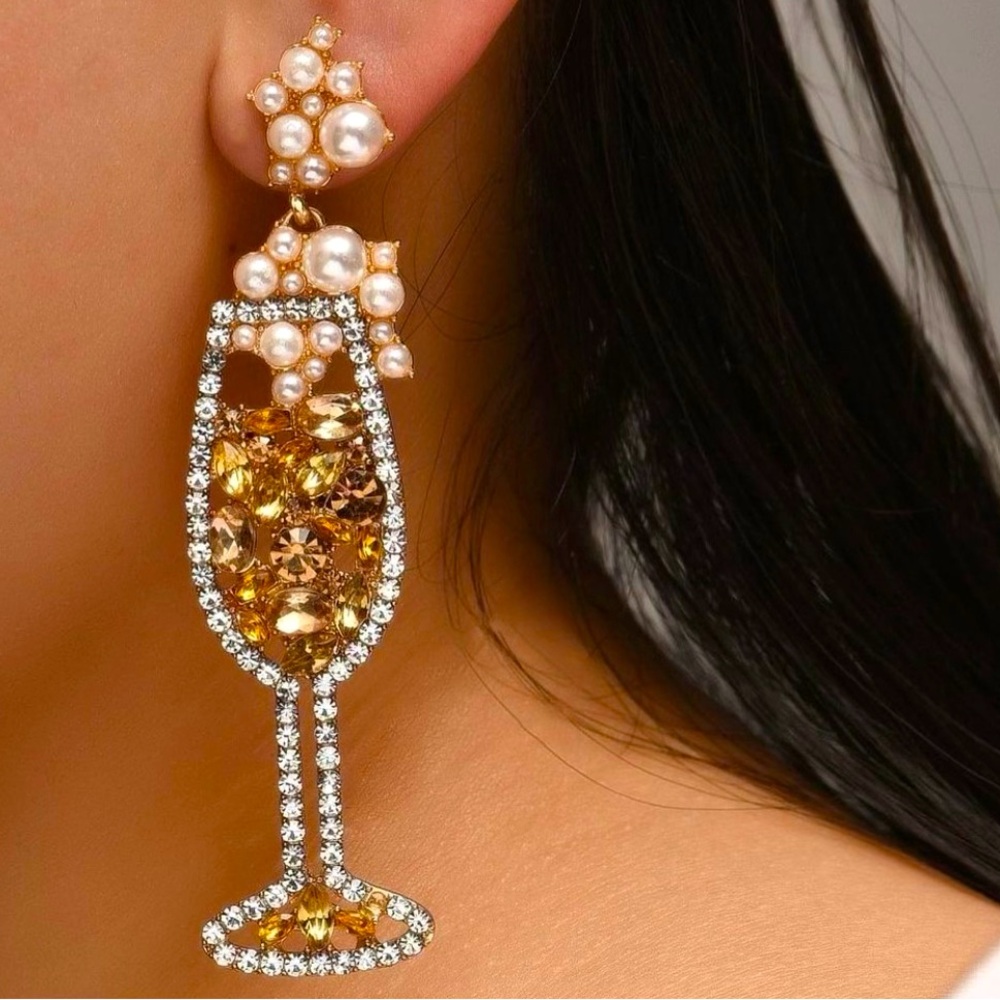 A toast to me Earrings